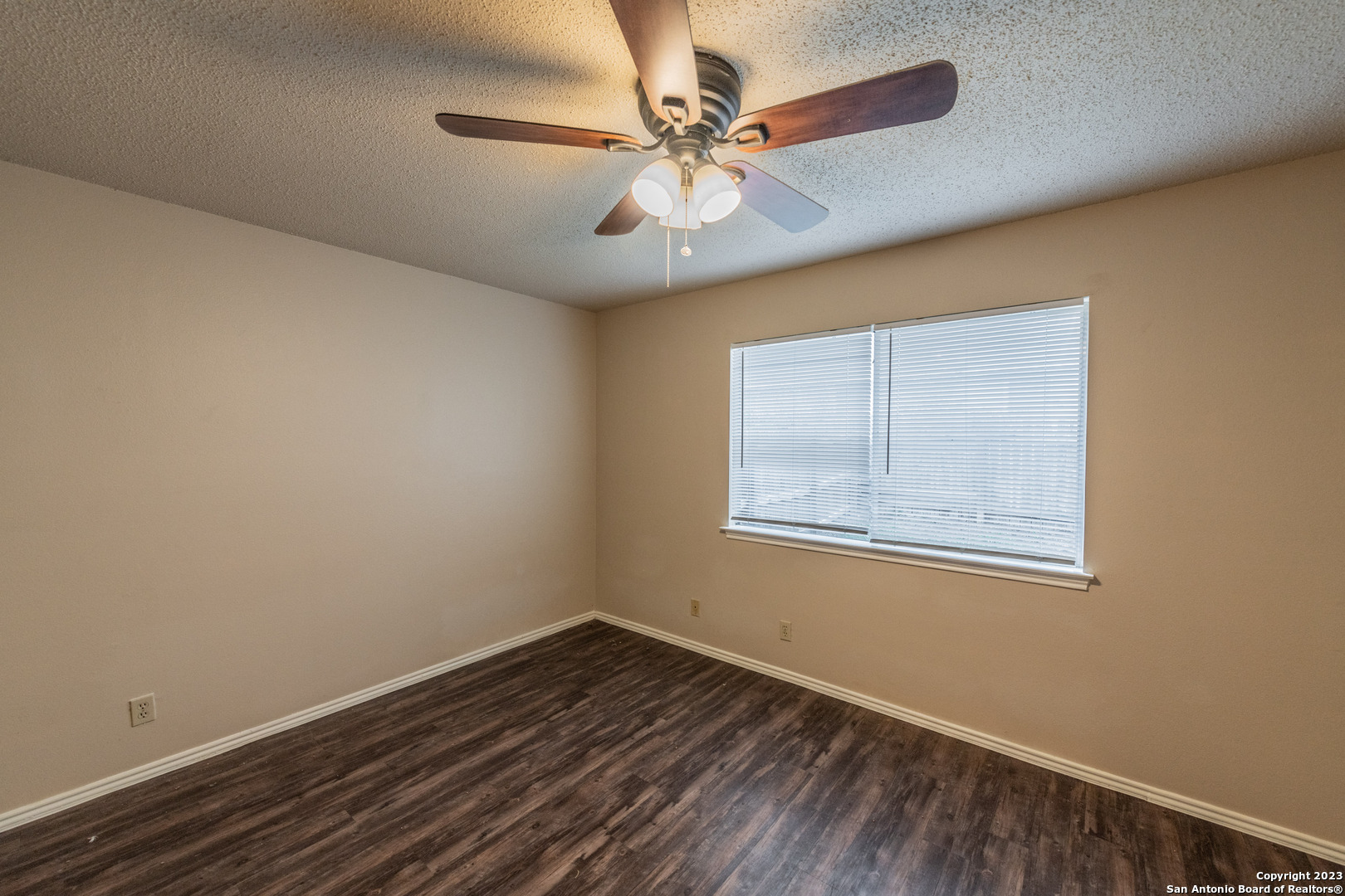 8927 Emerald Spring San Antonio, TX 78250 - Photo 10 of 15