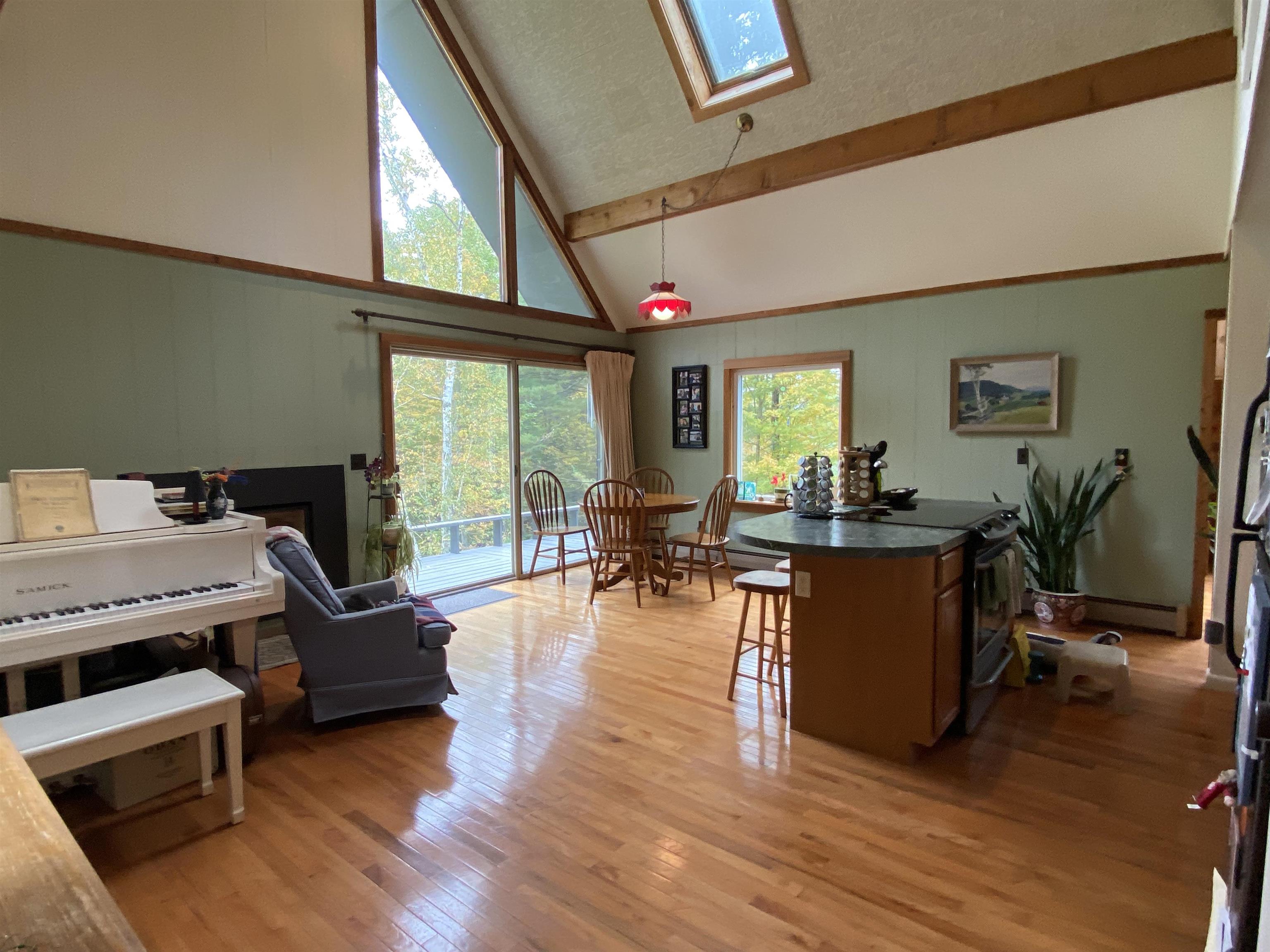 353 Wideawake Road Manchester, VT 05255 - Photo 11 of 30 Gallery Image 11