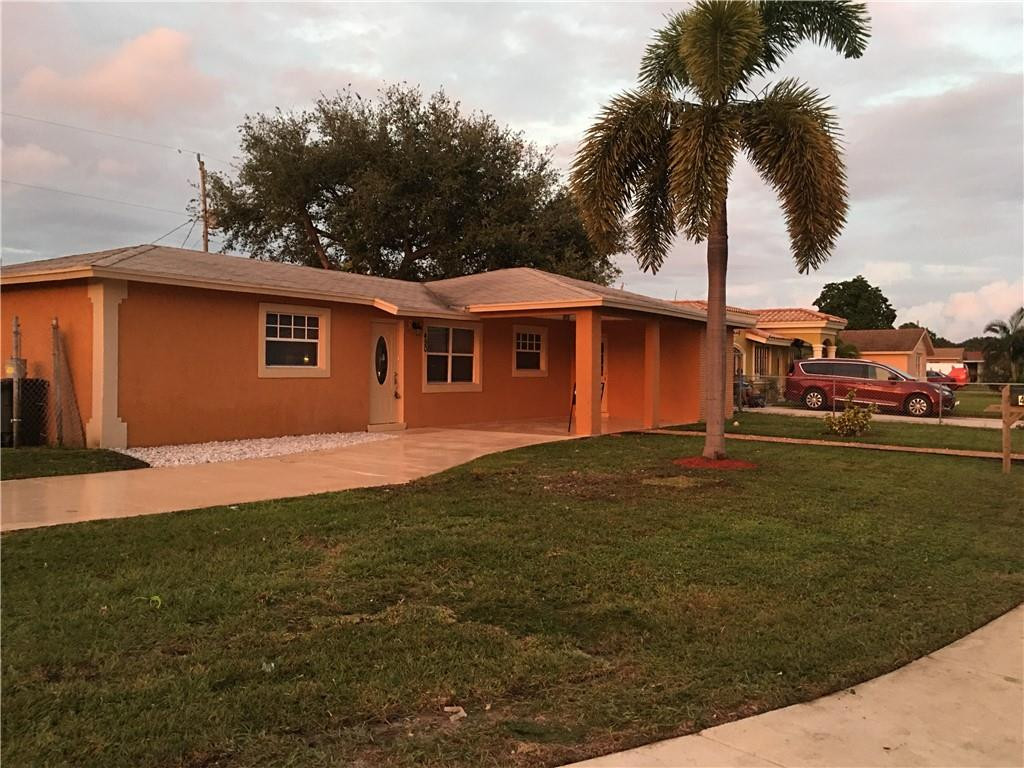 490 West 34th Street Riviera Beach, FL 33404 - Photo 6 of 36 Photo 7