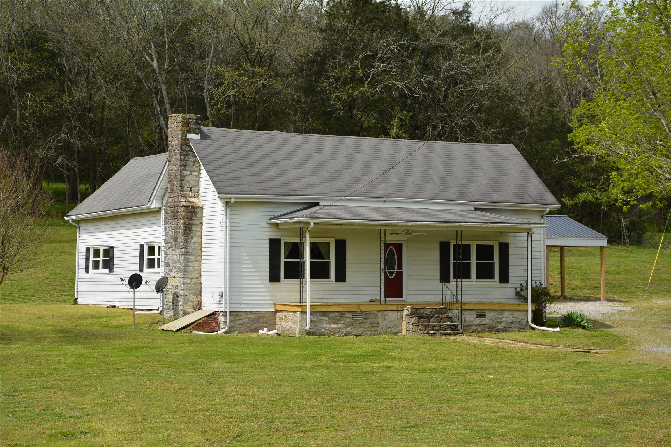 136 McBurg Road Frankewing, TN 38459 - Photo 1 of 20 Welcome to 136 McBurg Road!