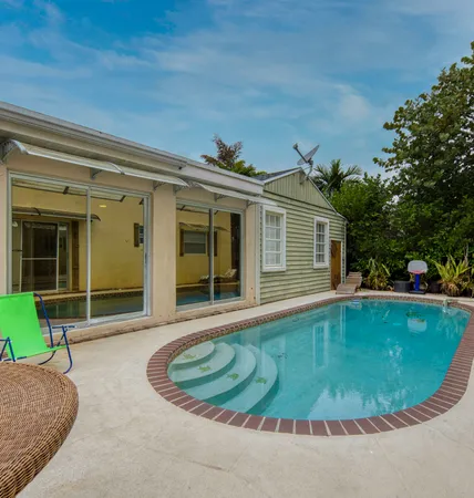$5,500 | 216 Ocean Breeze, Unit MAIN, Lake Worth Beach, FL 33460