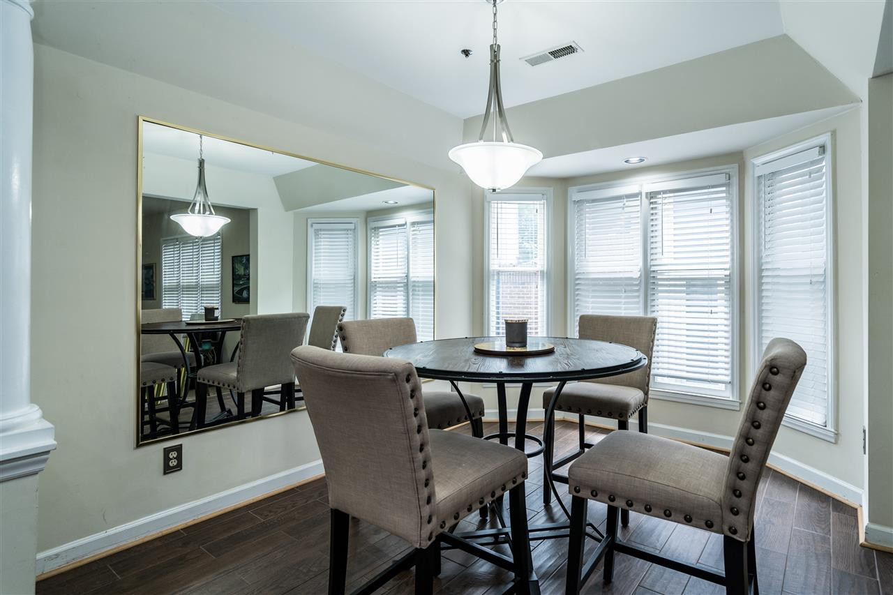 239 New Bern Place, Unit 201 Raleigh, NC 27601 - Photo 5 of 22 Photo 5