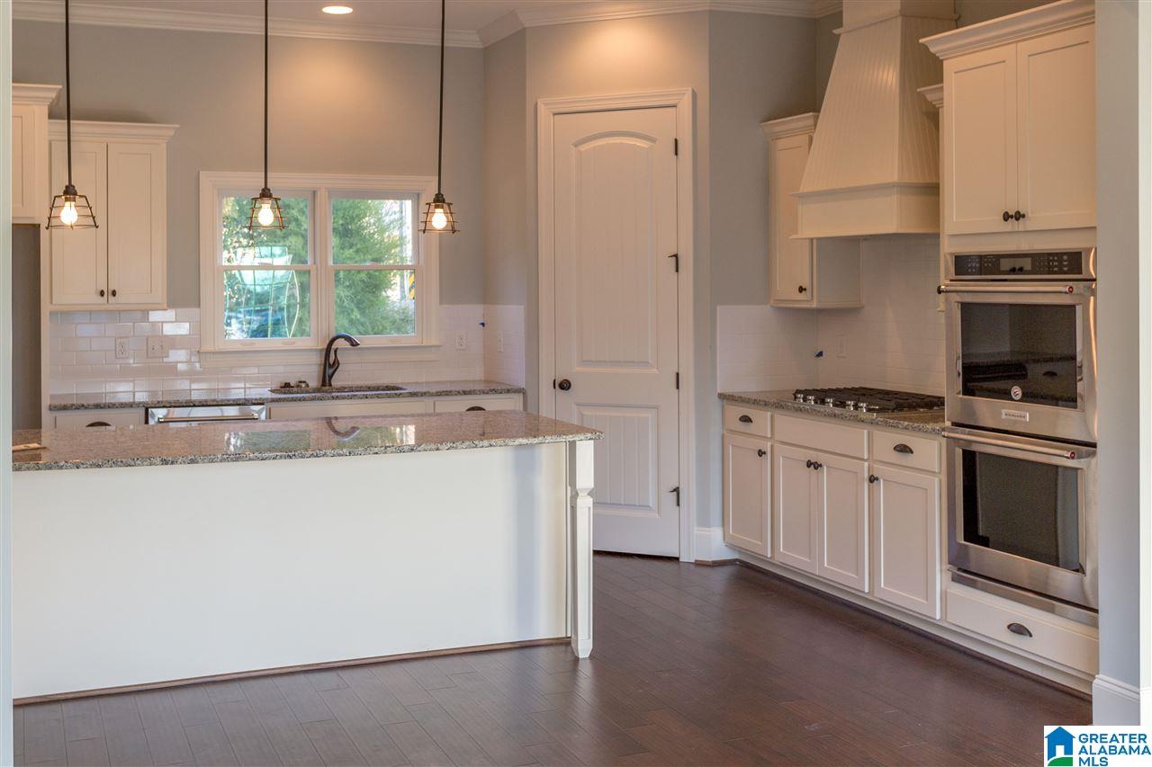 827 Byron Way Birmingham, AL 35226 - Photo 6 of 24