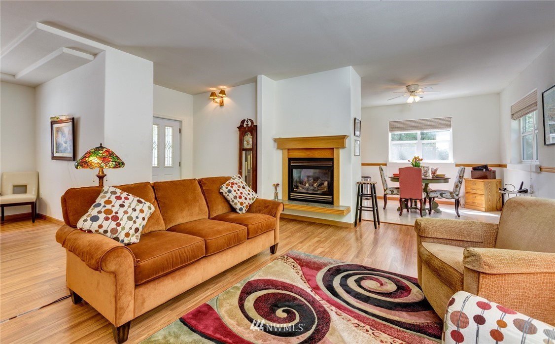 1203 Roland Street Bellingham, WA 98229 - Photo 6 of 25 Gallery Image 6