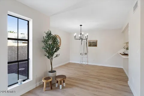 $3,250 | 8432 East Malcomb Drive, Scottsdale, AZ 85250