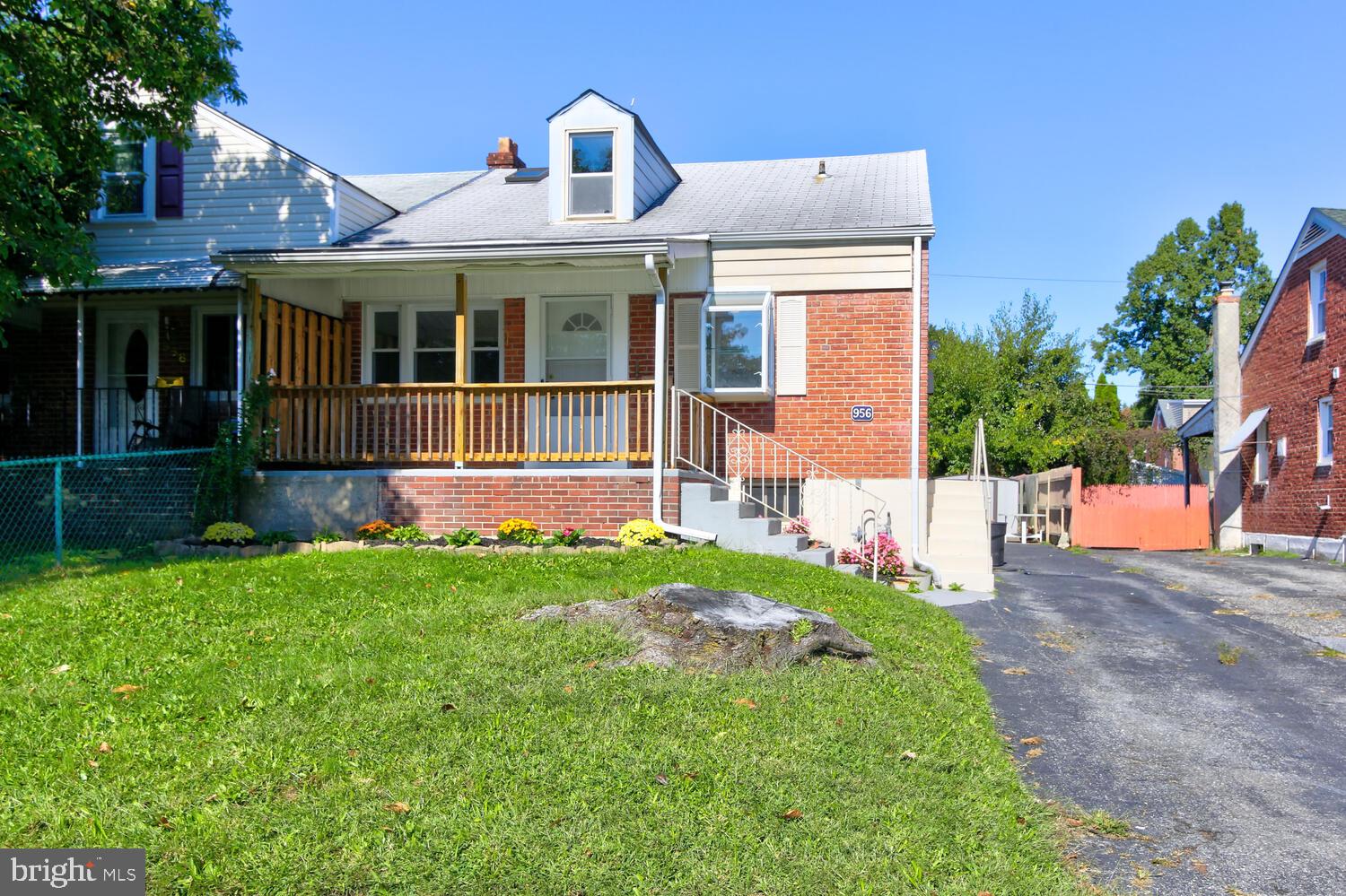 956 Kingsman Road Upper Chichester, PA 19061 - Photo 25 of 31 Gallery Image 25