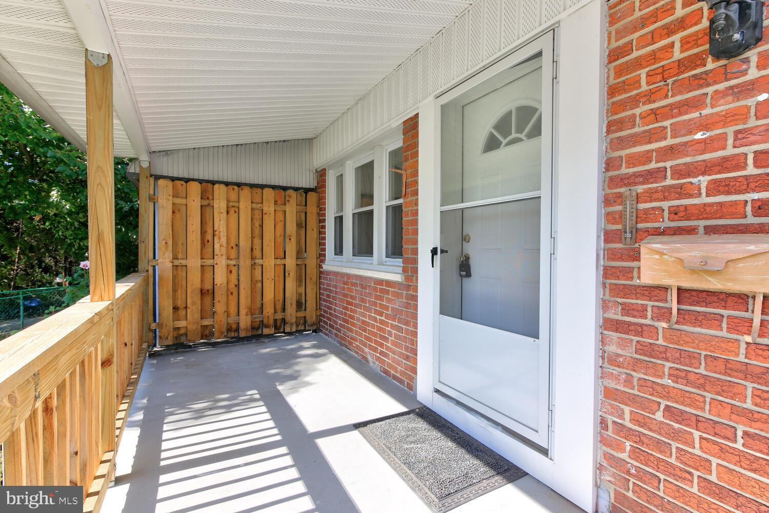 956 Kingsman Road Upper Chichester, PA 19061 - Photo 27 of 31 Gallery Image 27