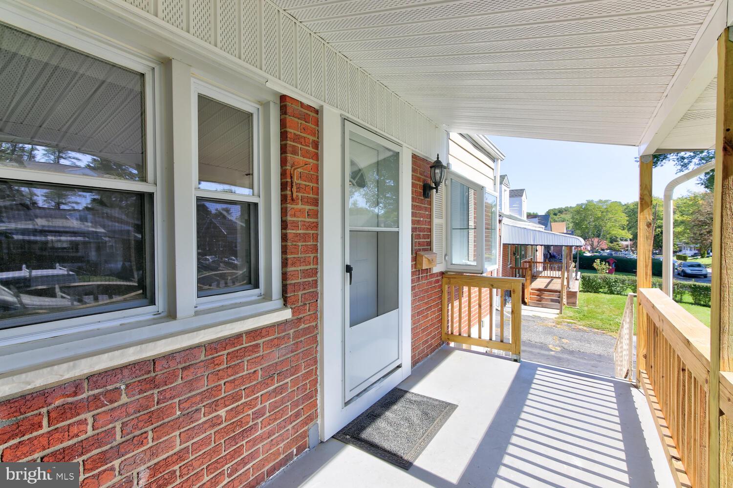 956 Kingsman Road Upper Chichester, PA 19061 - Photo 28 of 31 Gallery Image 28