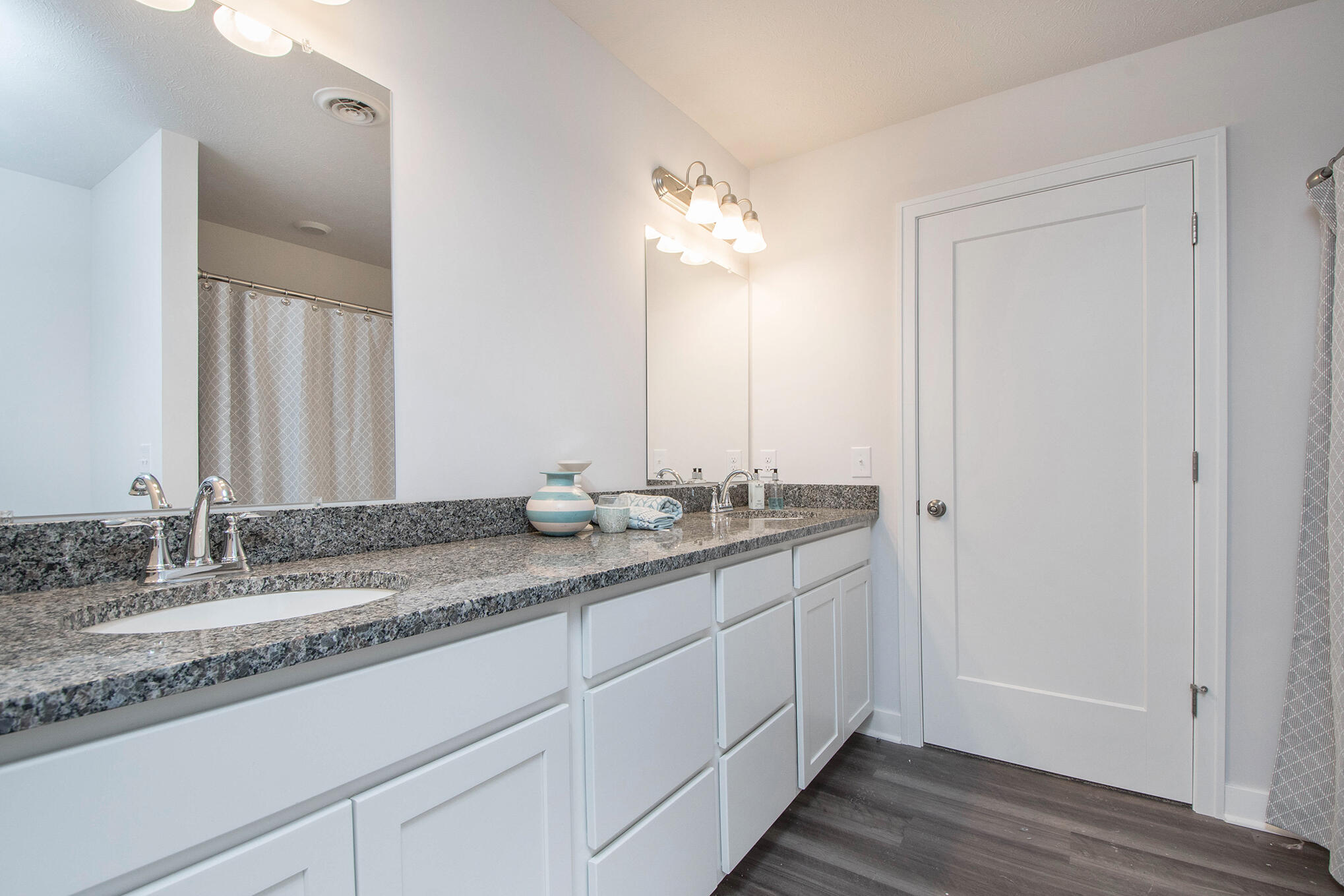 4271 Highpoint Drive, Unit 113 Wayland, MI 49348 - Photo 15 of 25 dsc_8580