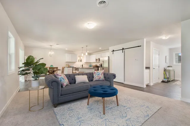 $309,900 | 4271 Highpoint Drive, Unit 113, Wayland, MI 49348