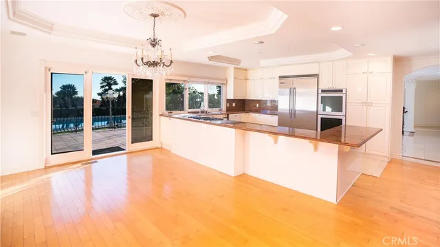 $11,500 | 984 La Cresta Place, Palos Verdes Estates, CA 90274