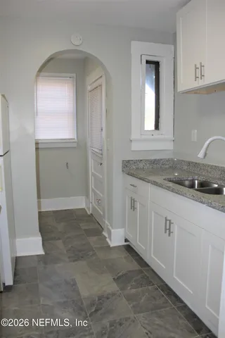 $1,000 | 1235 Landon Avenue, Jacksonville, FL 32207