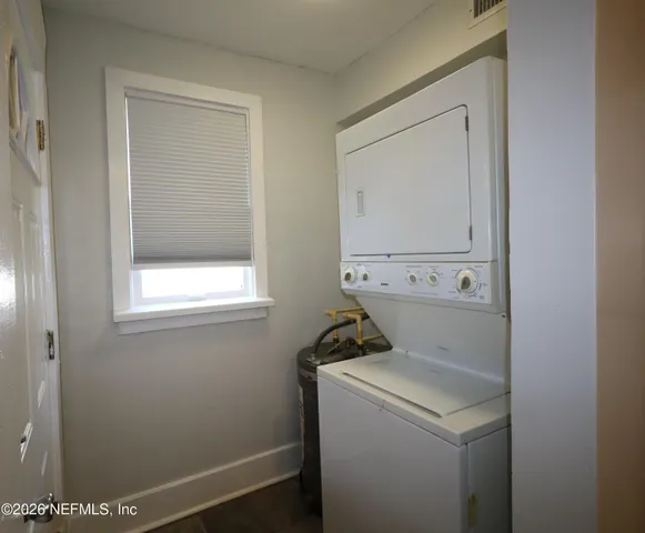 $1,000 | 1235 Landon Avenue, Jacksonville, FL 32207