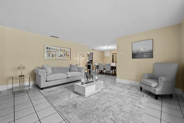 $3,500 | 13724 Lilac Place, Wellington, FL 33414