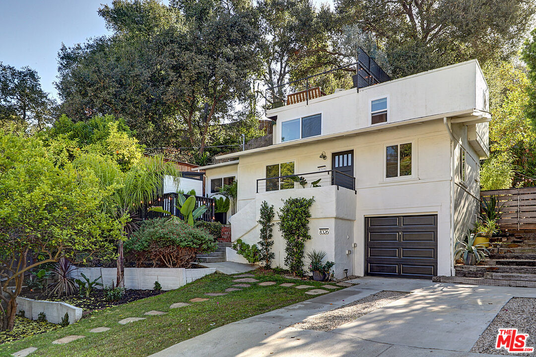 8326 Ridpath Drive Los Angeles, CA 90046 - Photo 41 of 43