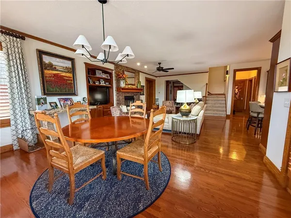 $899,000 | 4631 South Country Club Road, Chanute, KS 66720