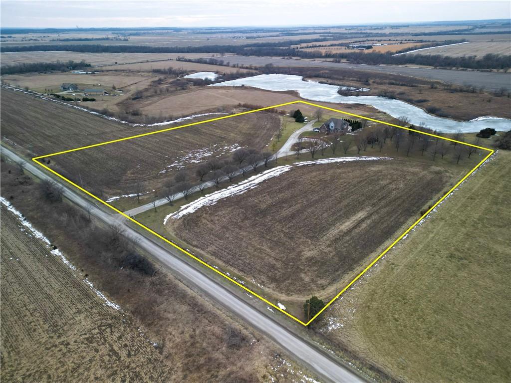 4631 South Country Club Road Chanute, KS 66720 - Photo 2 of 63