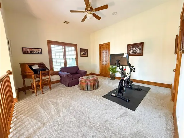 $899,000 | 4631 South Country Club Road, Chanute, KS 66720