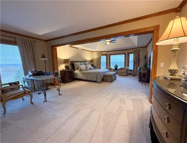 $899,000 | 4631 South Country Club Road, Chanute, KS 66720