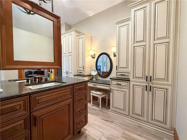 $899,000 | 4631 South Country Club Road, Chanute, KS 66720