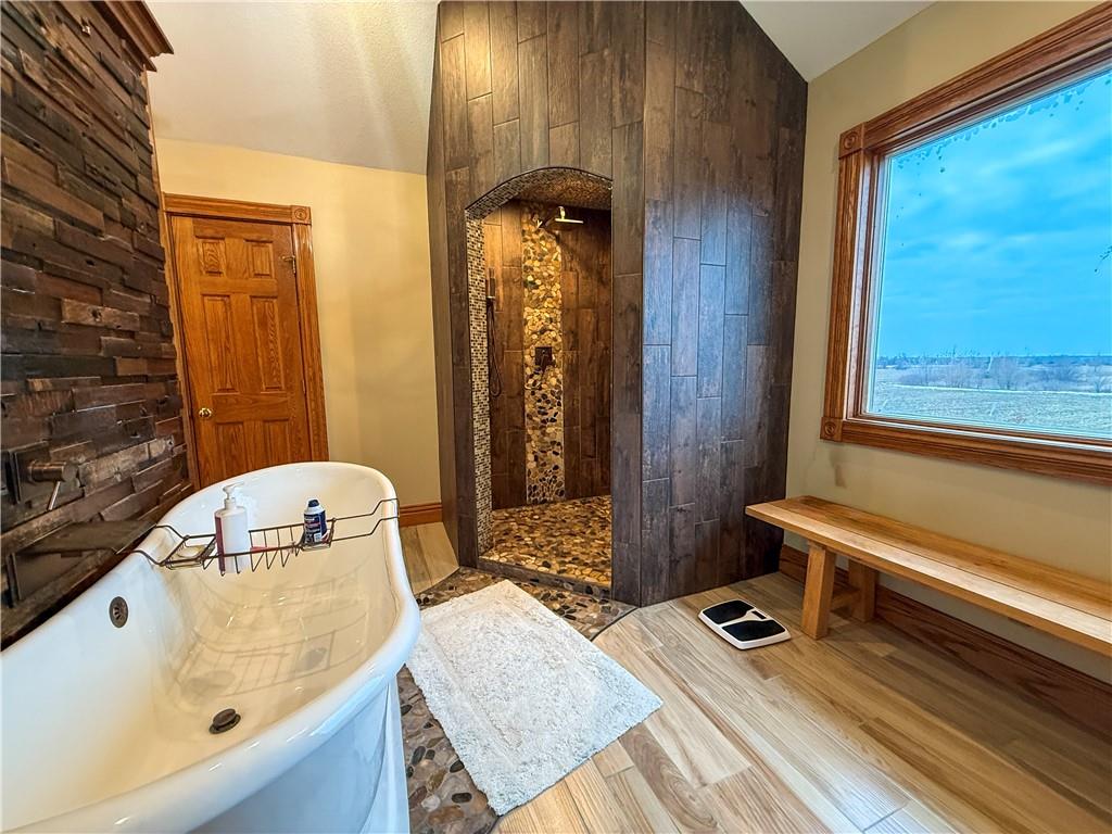 4631 South Country Club Road Chanute, KS 66720 - Photo 27 of 49