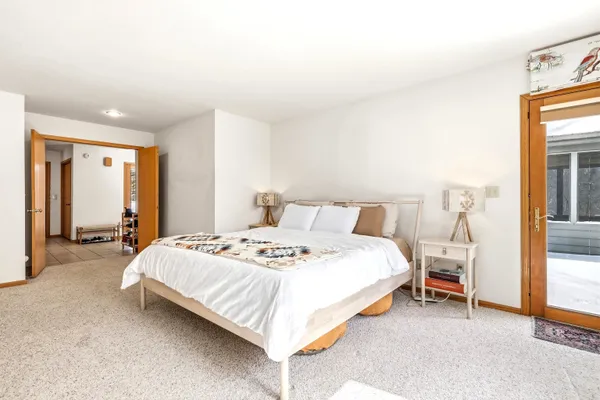 $525,000 | 18 Colony Lane, Galena, IL 61036