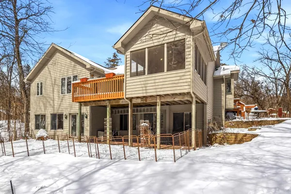 $525,000 | 18 Colony Lane, Galena, IL 61036