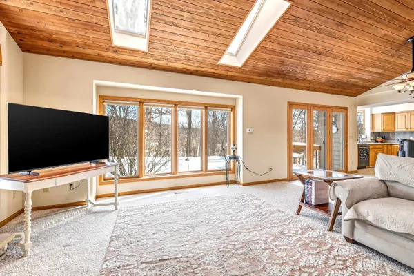 $525,000 | 18 Colony Lane, Galena, IL 61036