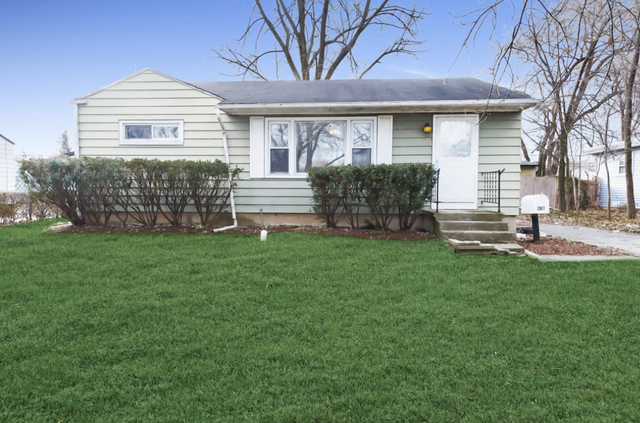 2817 Shoshone Road Waukegan, IL 60087 - Photo 1 of 10 Gallery Image 1