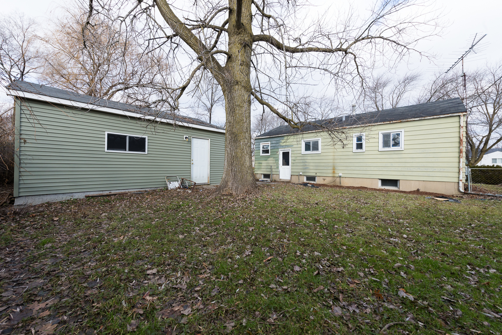 2817 Shoshone Road Waukegan, IL 60087 - Photo 9 of 10 Gallery Image 9
