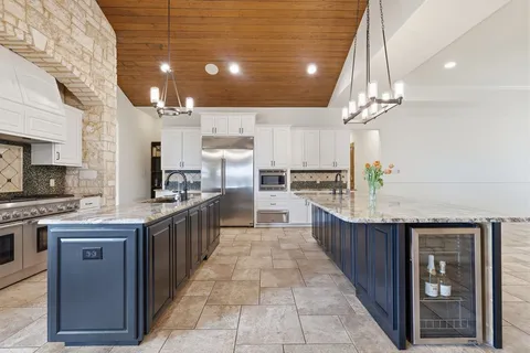 $3,695,000 | 9805 Grand Summit Boulevard, Dripping Springs, TX 78620