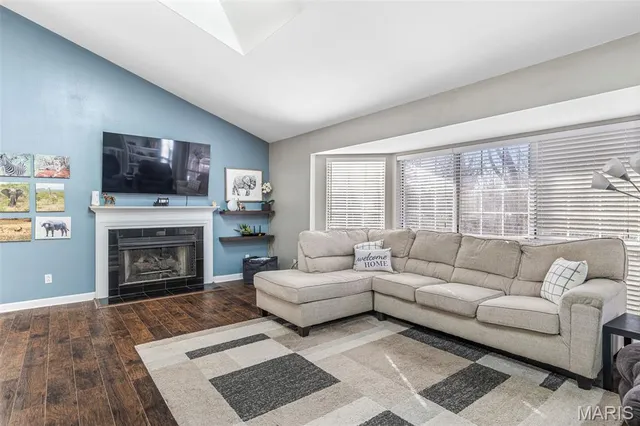 $350,000 | 6835 Bear Creek Drive, St. Louis, MO 63129