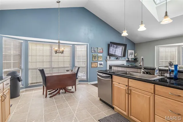 $350,000 | 6835 Bear Creek Drive, St. Louis, MO 63129