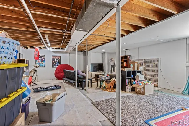 $350,000 | 6835 Bear Creek Drive, St. Louis, MO 63129