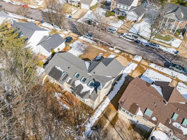 $350,000 | 6835 Bear Creek Drive, St. Louis, MO 63129