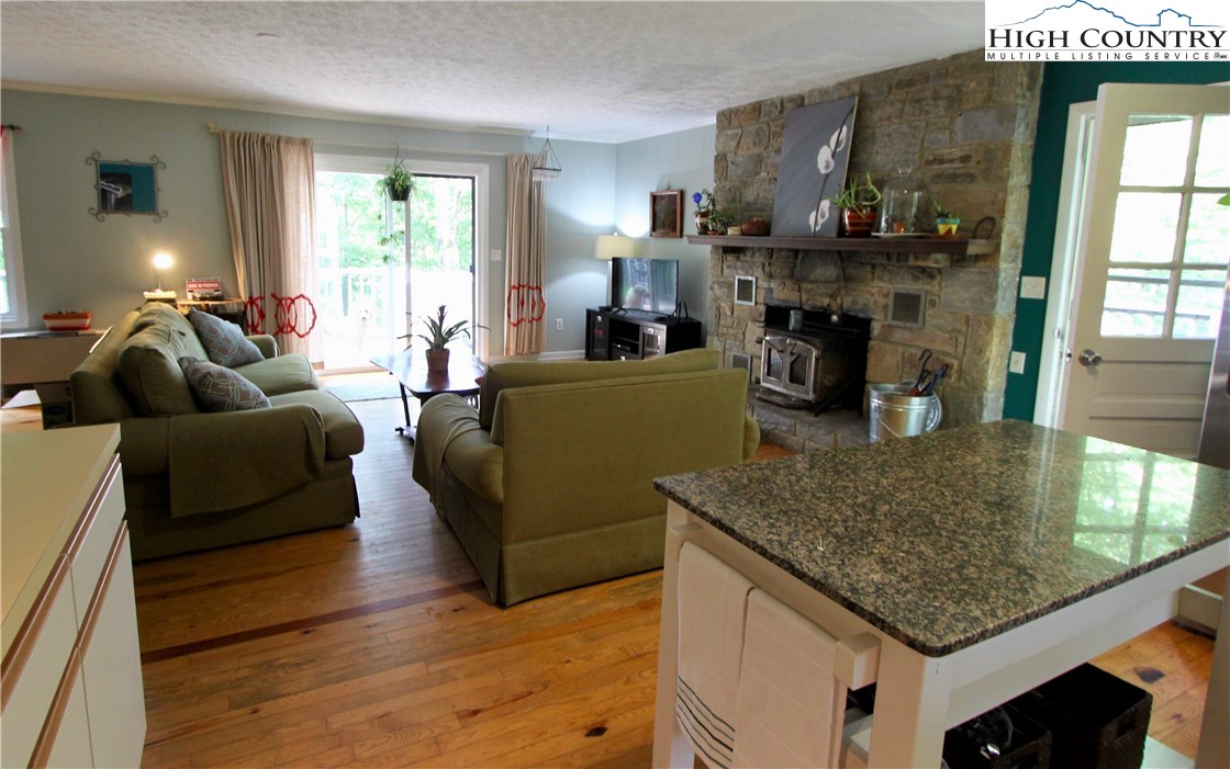 416 Rainbow Mountain Road Boone, NC 28607 - Photo 8 of 27
