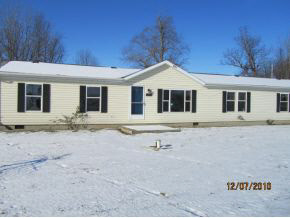 9762 South S R 25 Rochester, IN 46975 - Photo 1 of 8