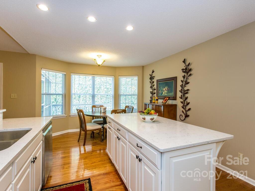 82 Lovers Loop Road, Unit 2 Asheville, NC 28803 - Photo 13 of 33 Gallery Image 13