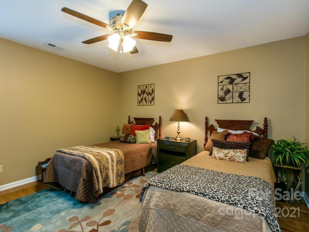 82 Lovers Loop Road, Unit 2 Asheville, NC 28803 - Photo 26 of 33 Gallery Image 26