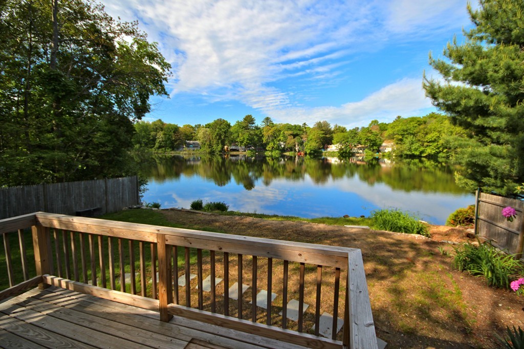15 Ell Road Holbrook, MA 02343 - Photo 2 of 14