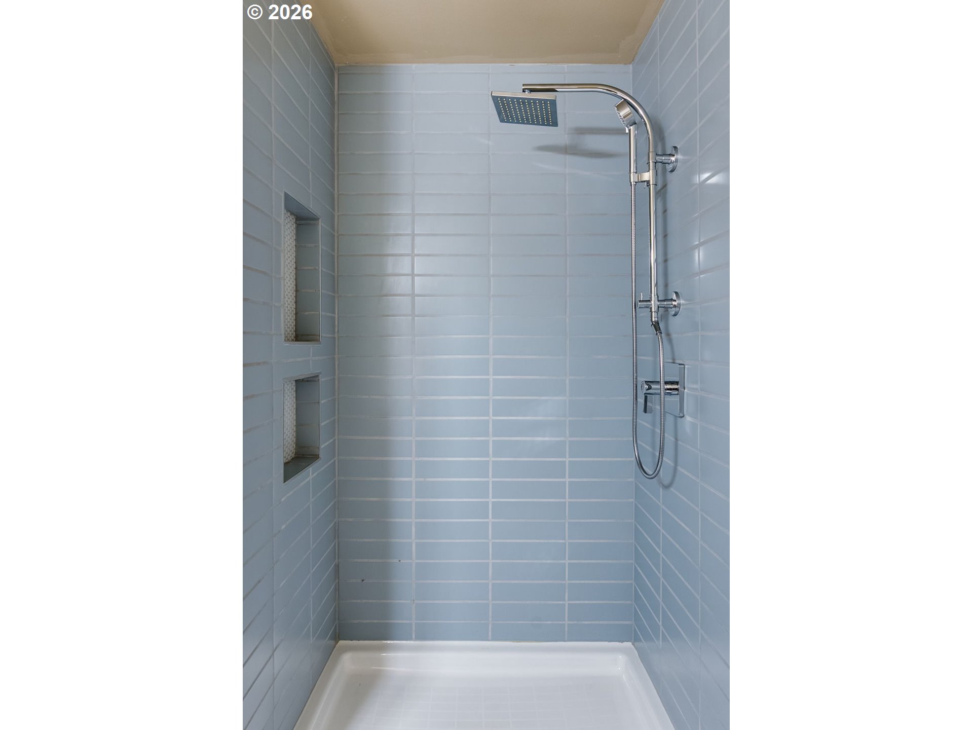 2257 Southeast 76th Avenue Portland, OR 97215 - Photo 23 of 32