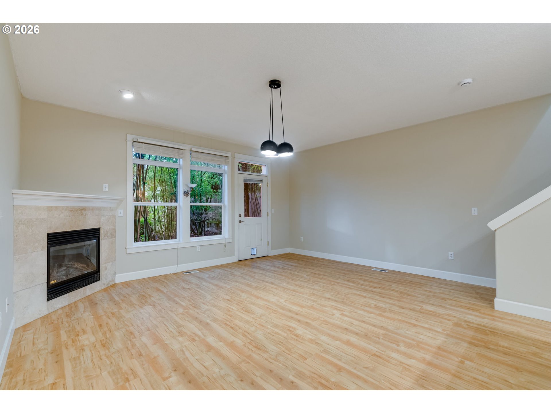 2257 Southeast 76th Avenue Portland, OR 97215 - Photo 4 of 32