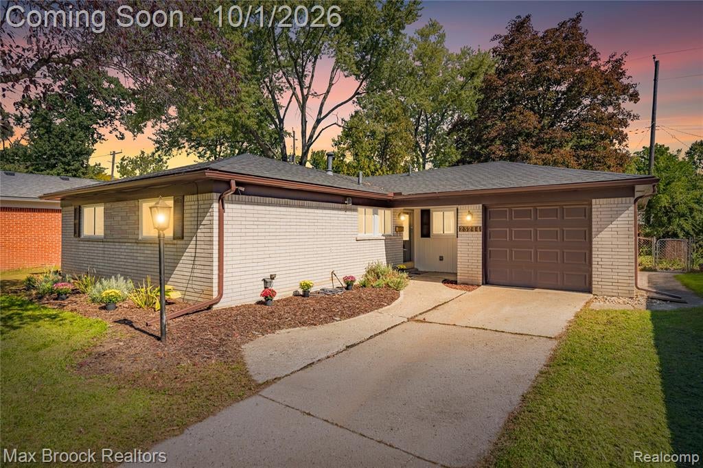 23244 Tuck Road Farmington Hills, MI 48336 - Photo 2 of 53 Gallery Image 2