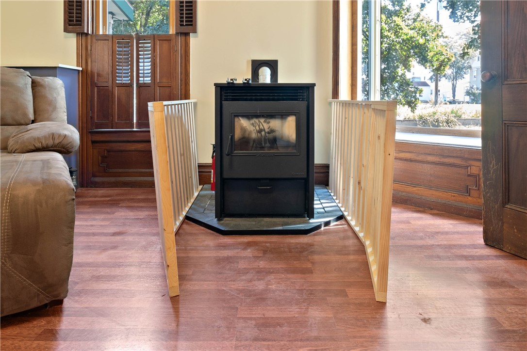 4035 Ridge Road Williamson, NY 14589 - Photo 13 of 48