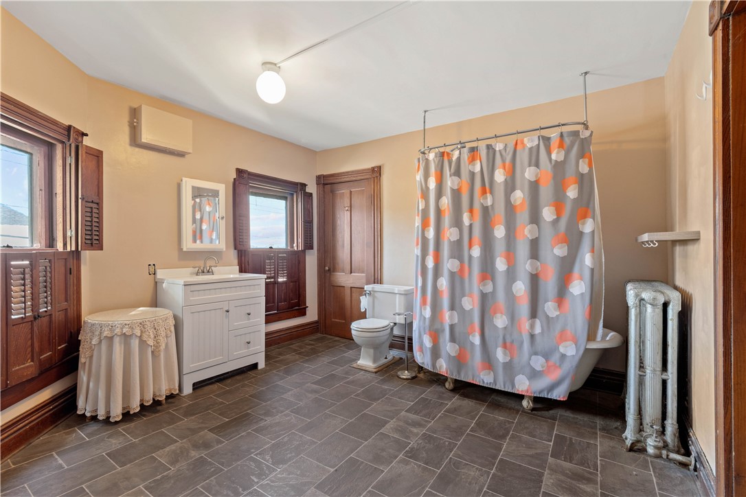 4035 Ridge Road Williamson, NY 14589 - Photo 28 of 48