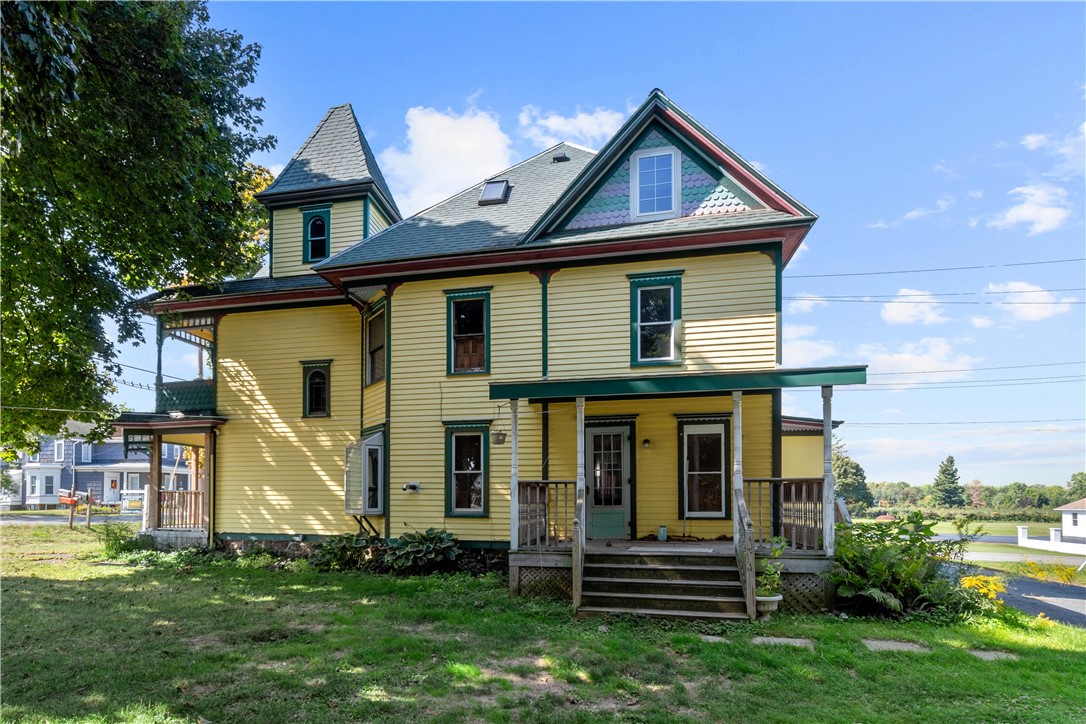 4035 Ridge Road Williamson, NY 14589 - Photo 5 of 48