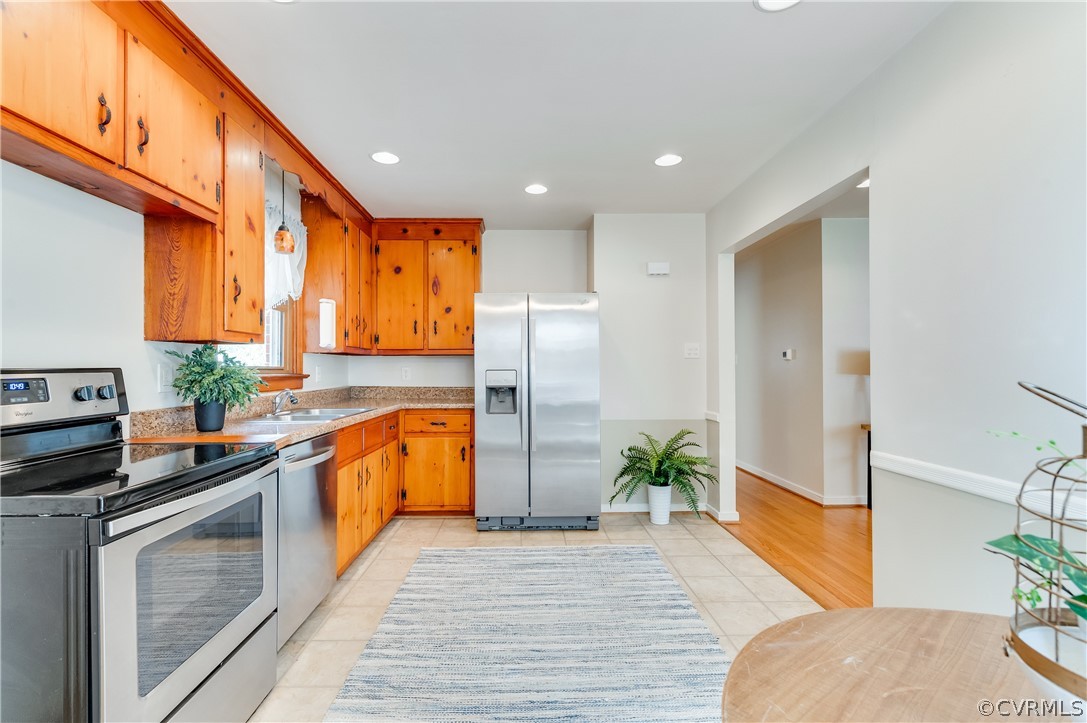 611 Conley Road Richmond, VA 23227 - Photo 9 of 40 Gallery Image 9