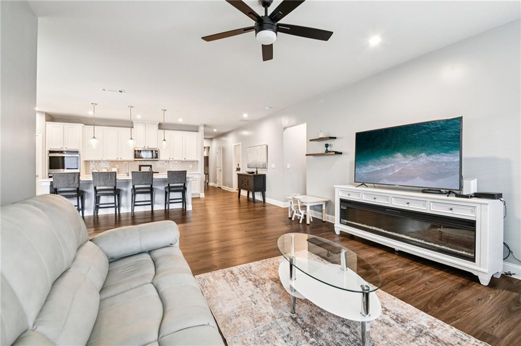 1114 Hibiscus Way Southwest Mableton, GA 30126 - Photo 10 of 54