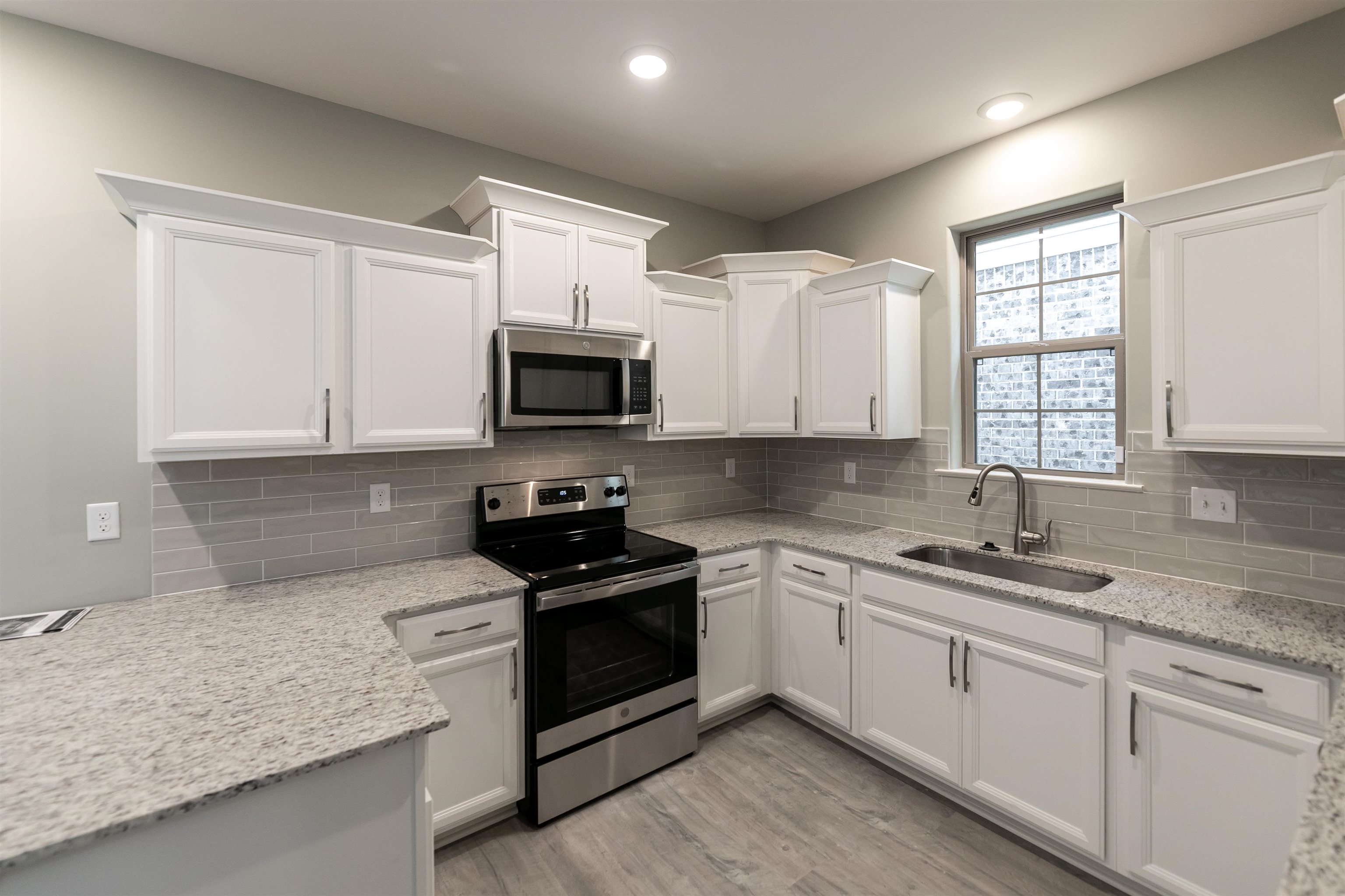 10147 Macon Road Cordova, TN 38018 - Photo 6 of 23 Gallery Image 6