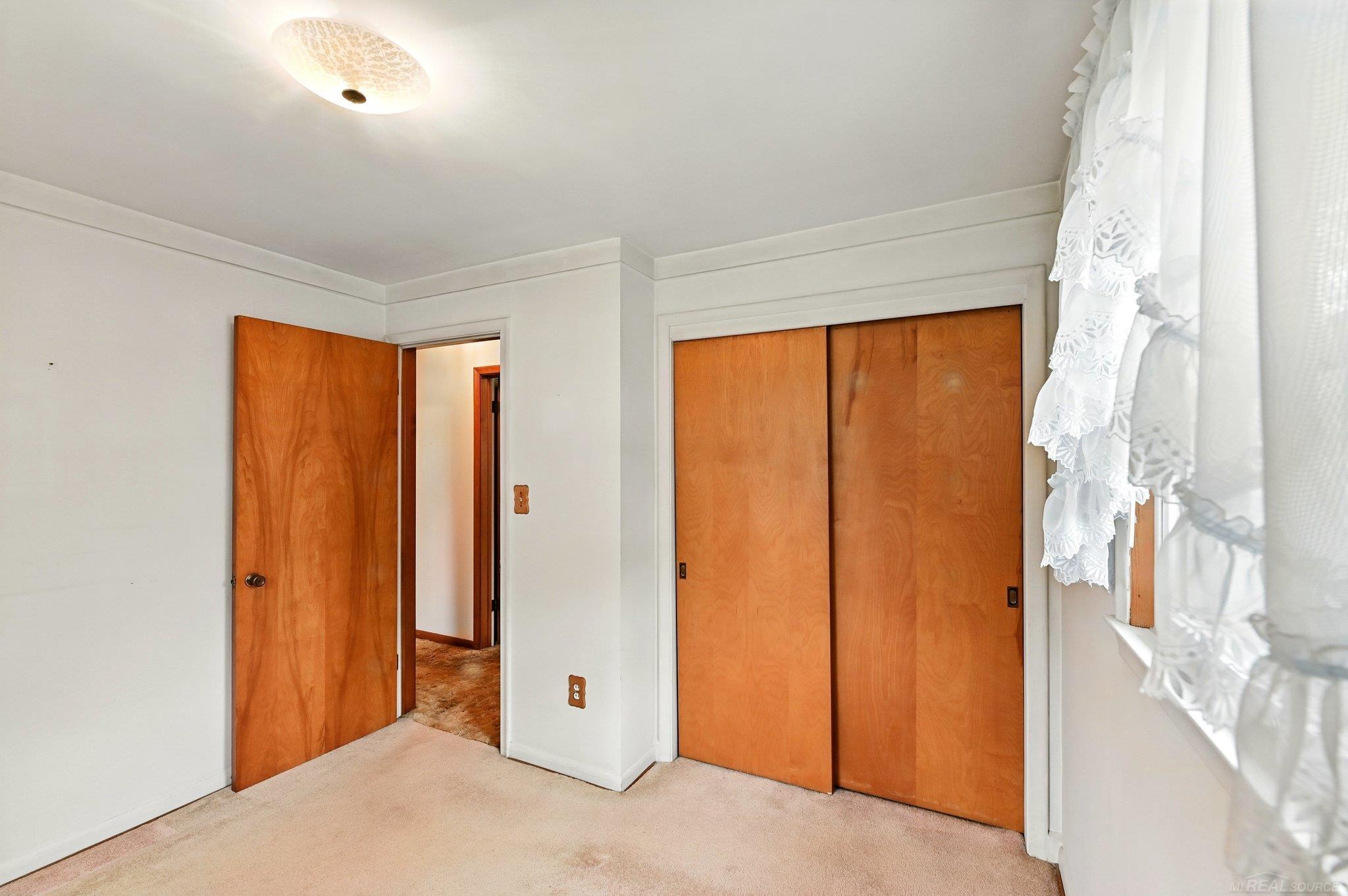 10654 Exeter Road Carleton, MI 48117 - Photo 14 of 29 50174115-9503e661-7f12-408d-a95e-43044a8fa808.JPG